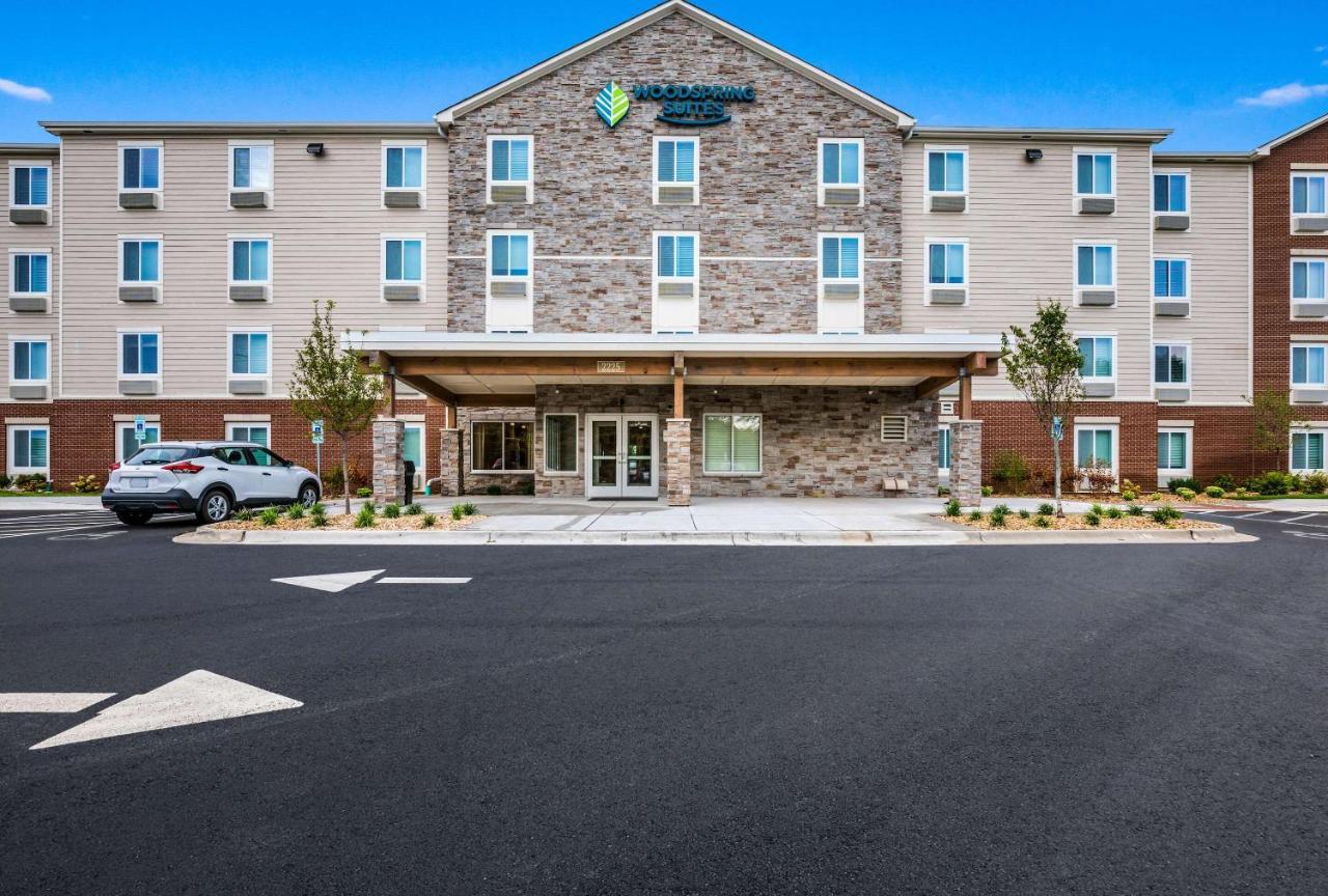 Woodspring Suites Elgin - Chicago Екстер'єр фото