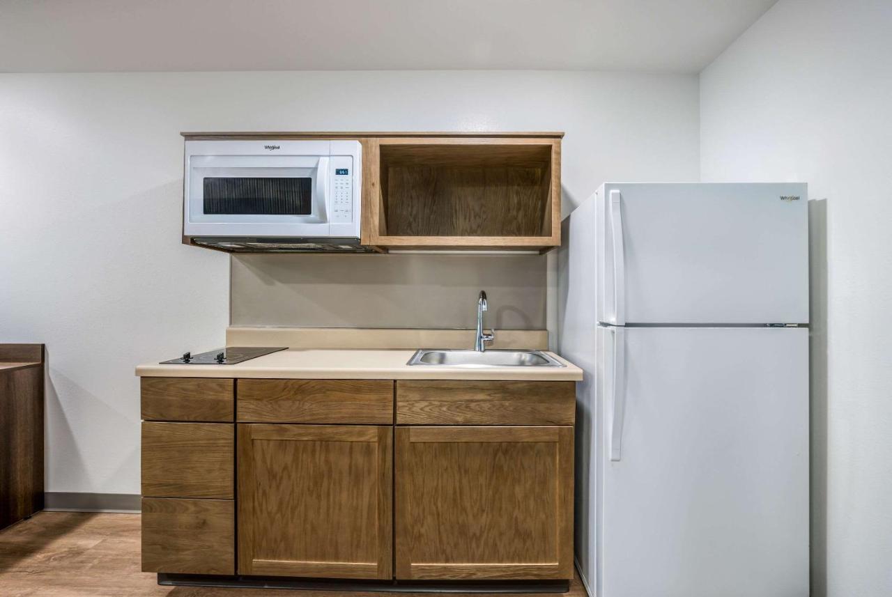 Woodspring Suites Elgin - Chicago Екстер'єр фото