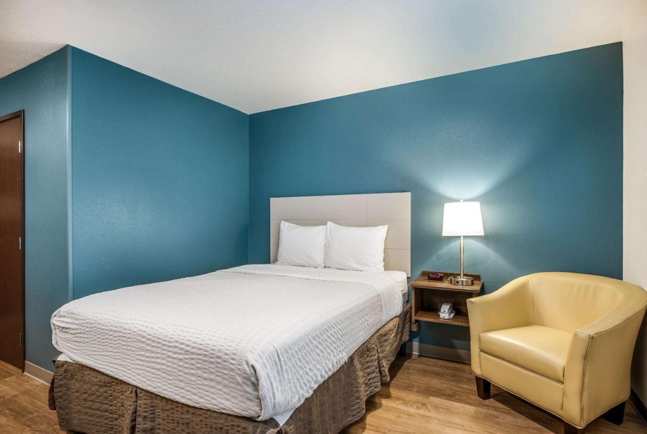Woodspring Suites Elgin - Chicago Екстер'єр фото
