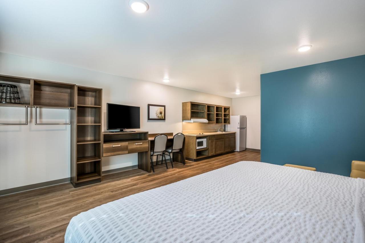 Woodspring Suites Elgin - Chicago Екстер'єр фото